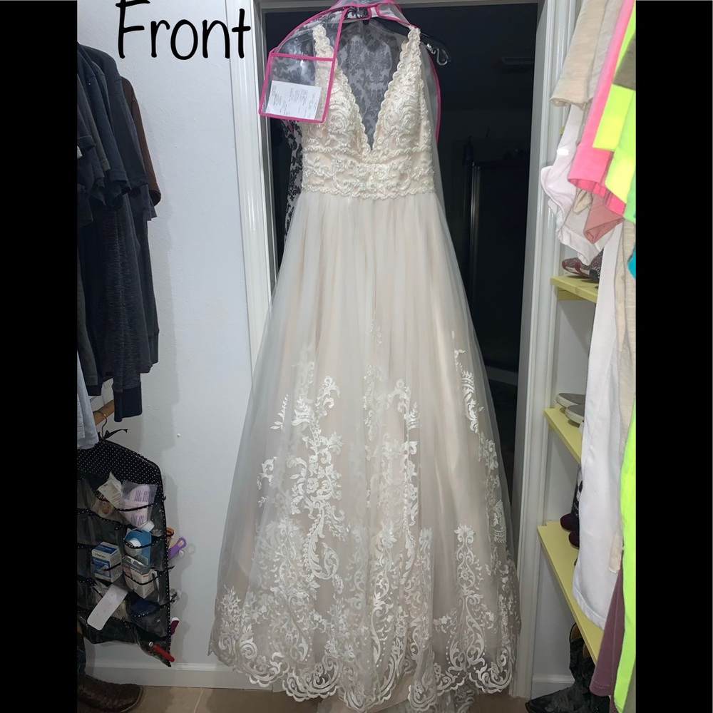 Stunning Wedding Dress